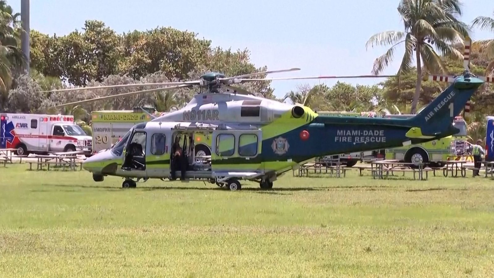 At least 15 injured after boat explosion in Florida